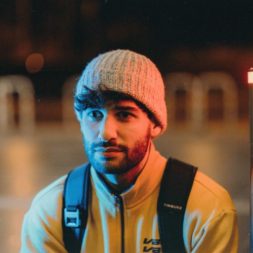 Ritratto quadrato di Davide Pucci